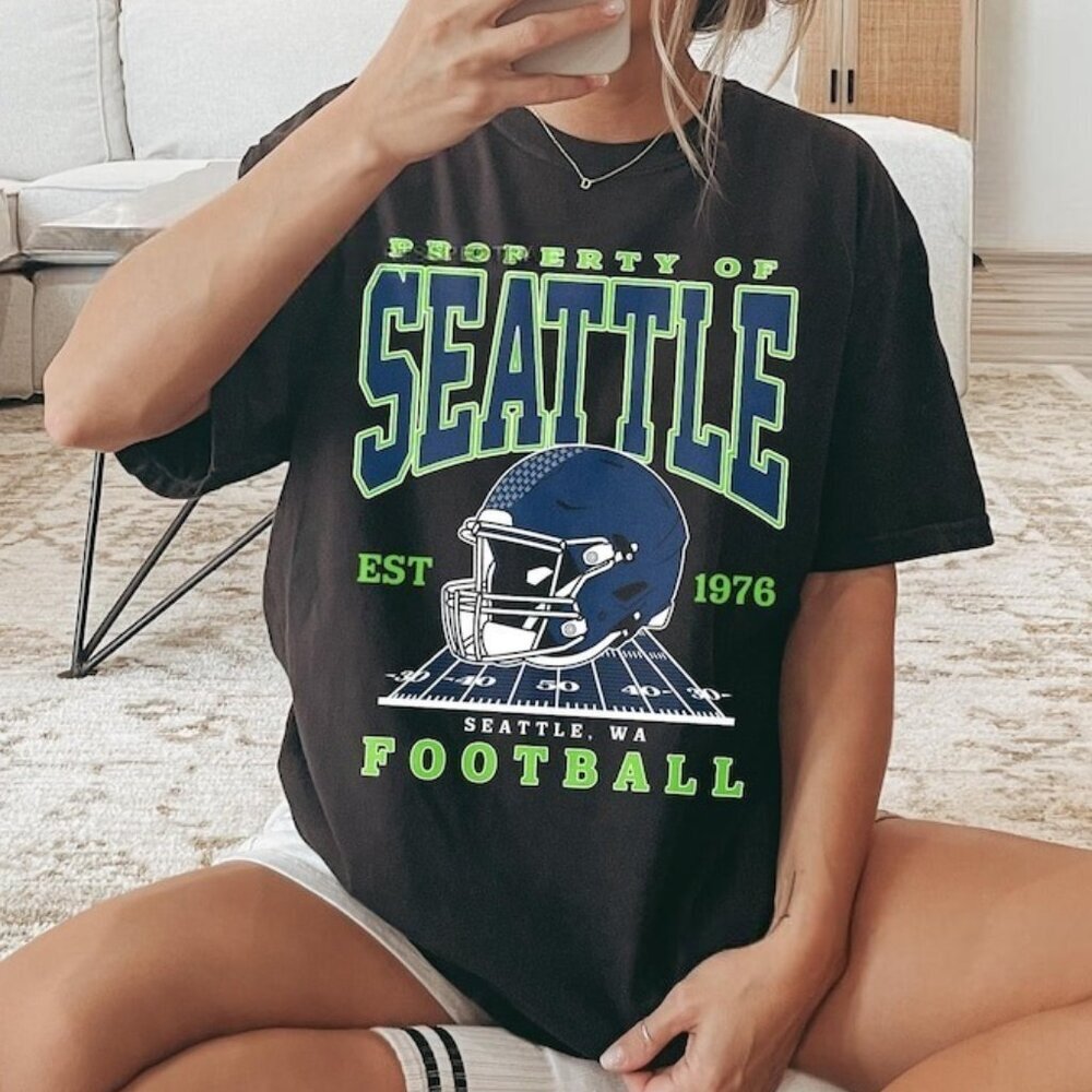 Seattle Football Vintage StyleT-Shirt, Seattle Seahawk Football T-Shirt, Seatt90